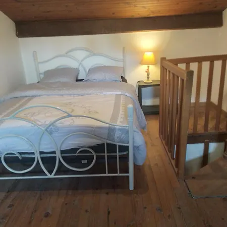 Avez Mezzanine Et Petit Jardin شقة Montélimar