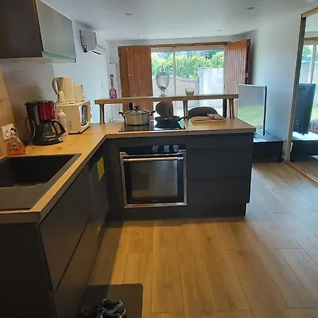 Avez Mezzanine Et Petit Jardin *